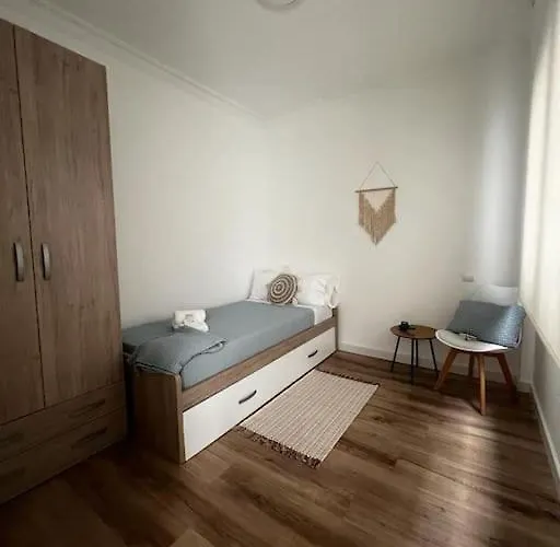 公寓 Gris Con Parking Gratis 比戈