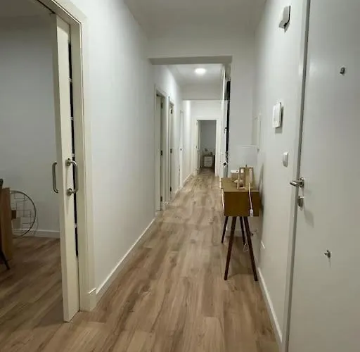 公寓 Gris Con Parking Gratis *